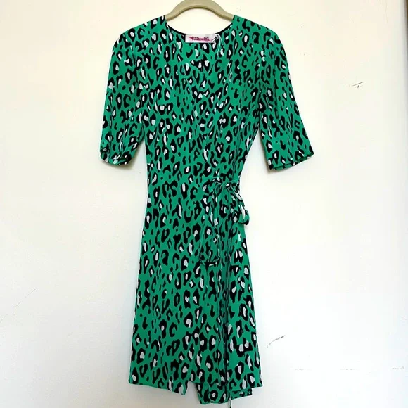 slim fit dress slacks Green-Orange Leopard Wrap Midi-Dress main image 1